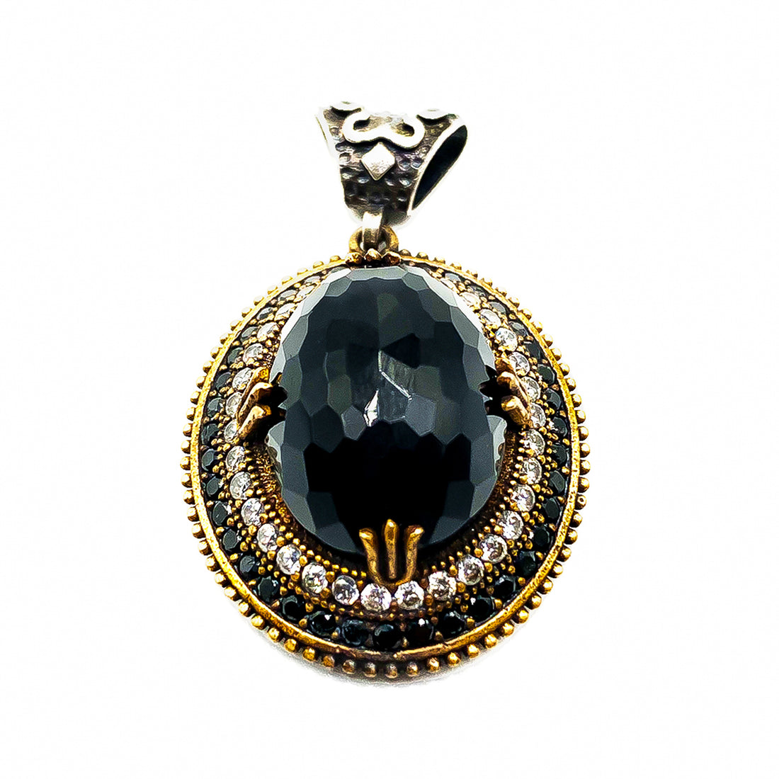 Faceted large black Oynx intricatedly designed with VVS diamond Cubic Zirconia simulated stones and tiny Oynx