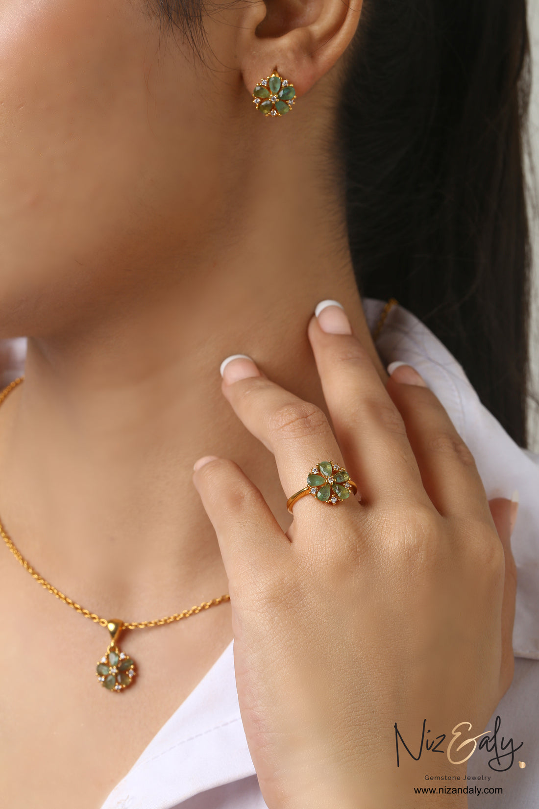 Elegant Natural Emerald Pendant Set- Emerald Elan
