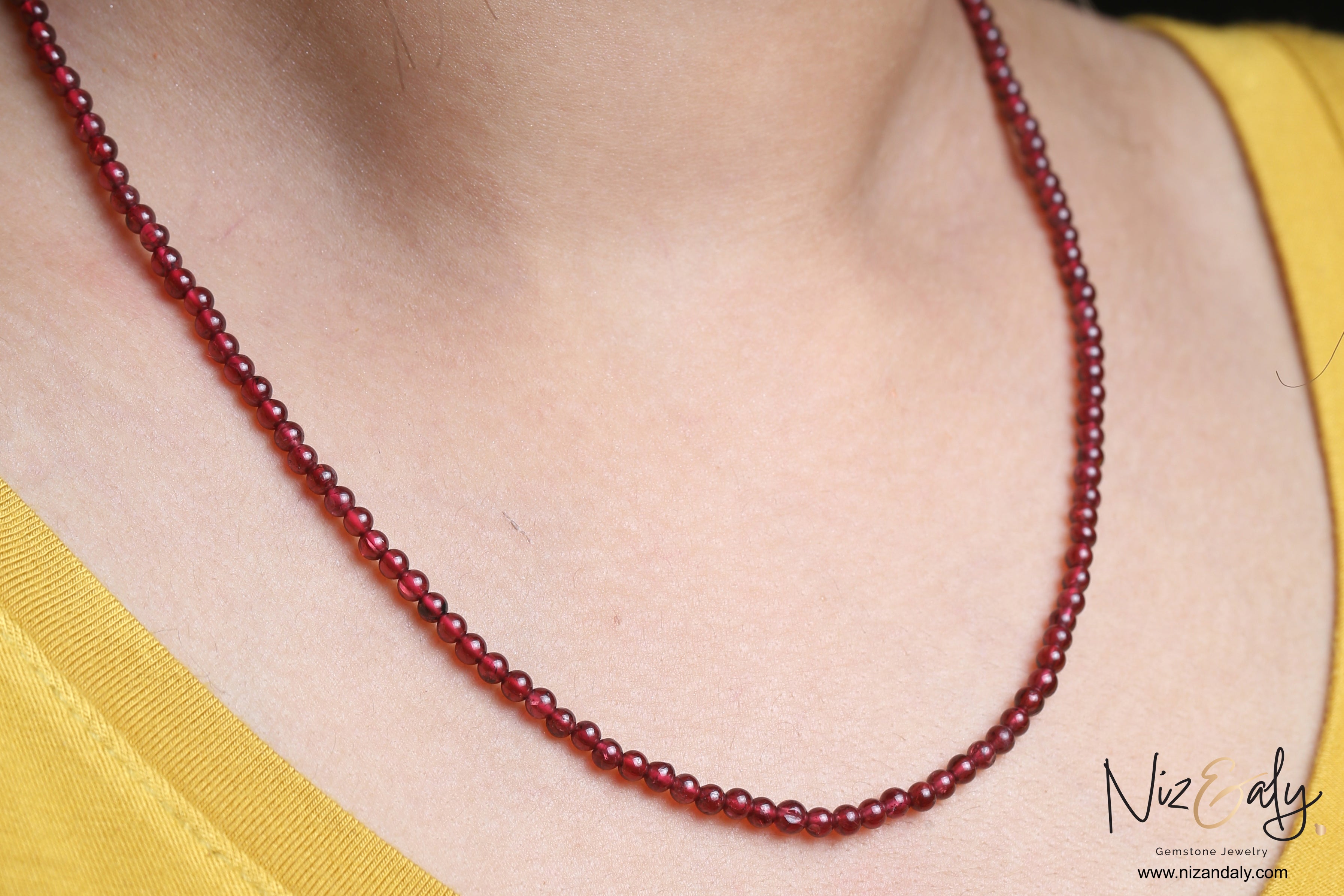 Ruby‑Glow Garnet Necklace