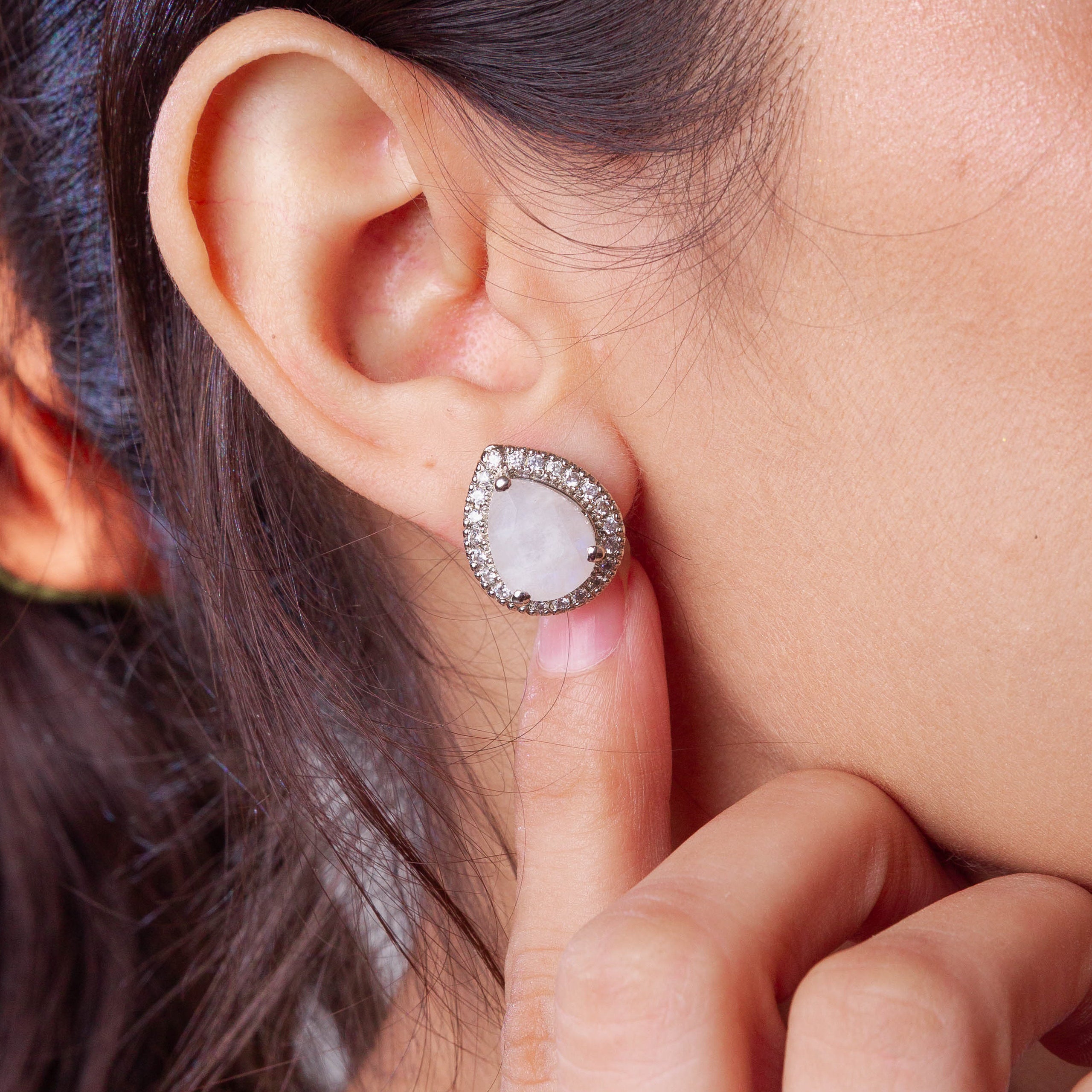 Blue Flash Moonstone Pendant Set