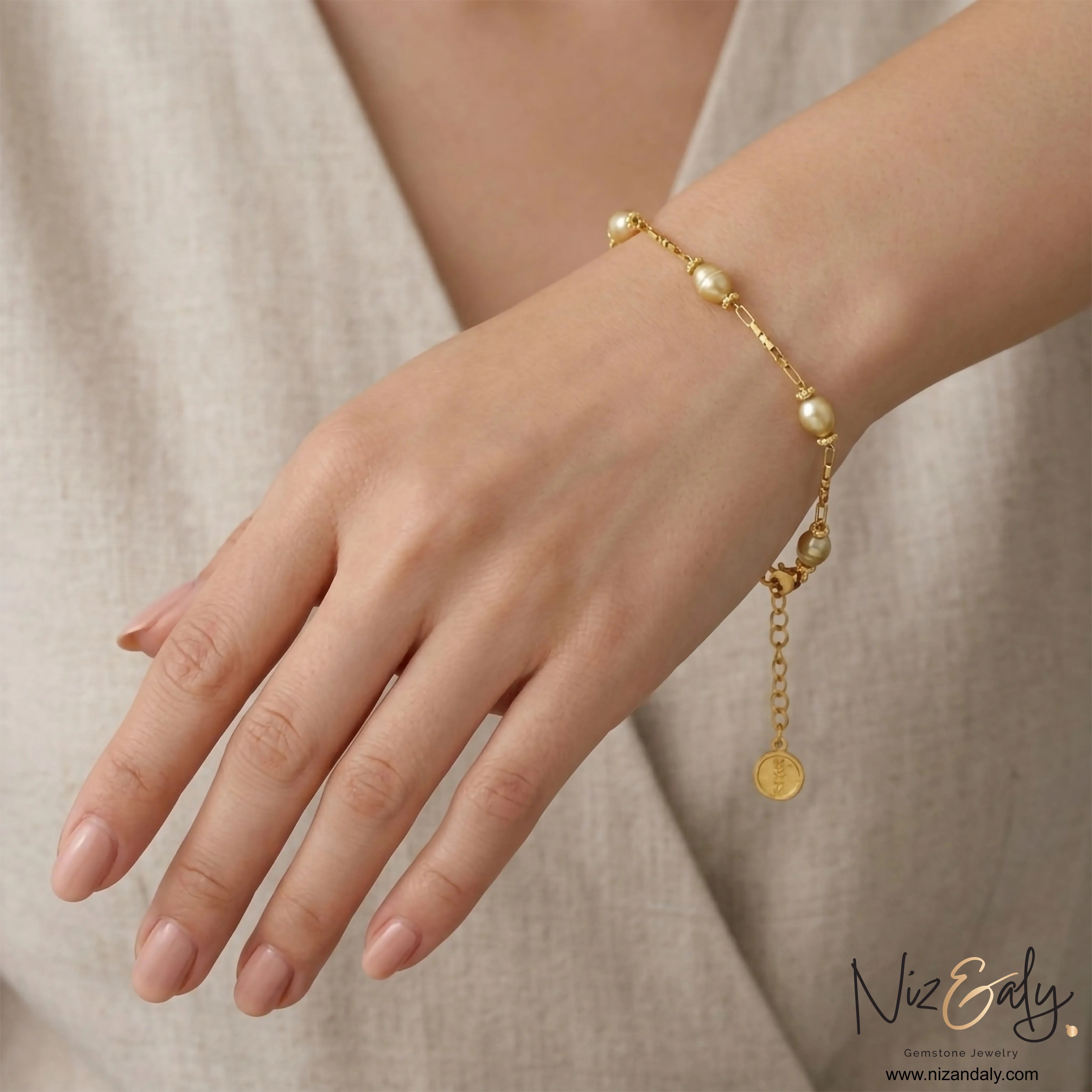 Gold plated pearl bracelet handmade for everyday styling