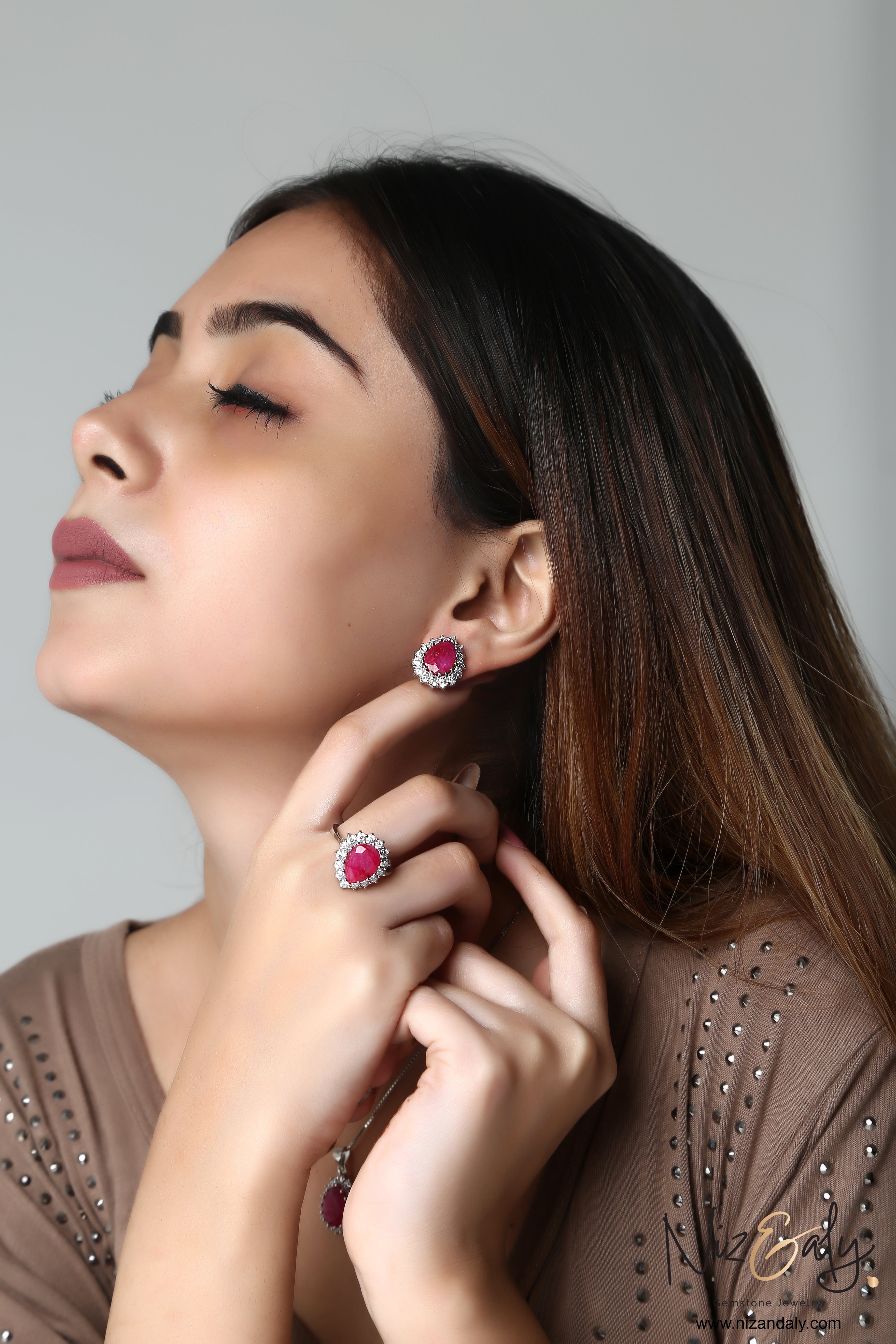 Royal and Stunnig  Red Spinel Pendant Set