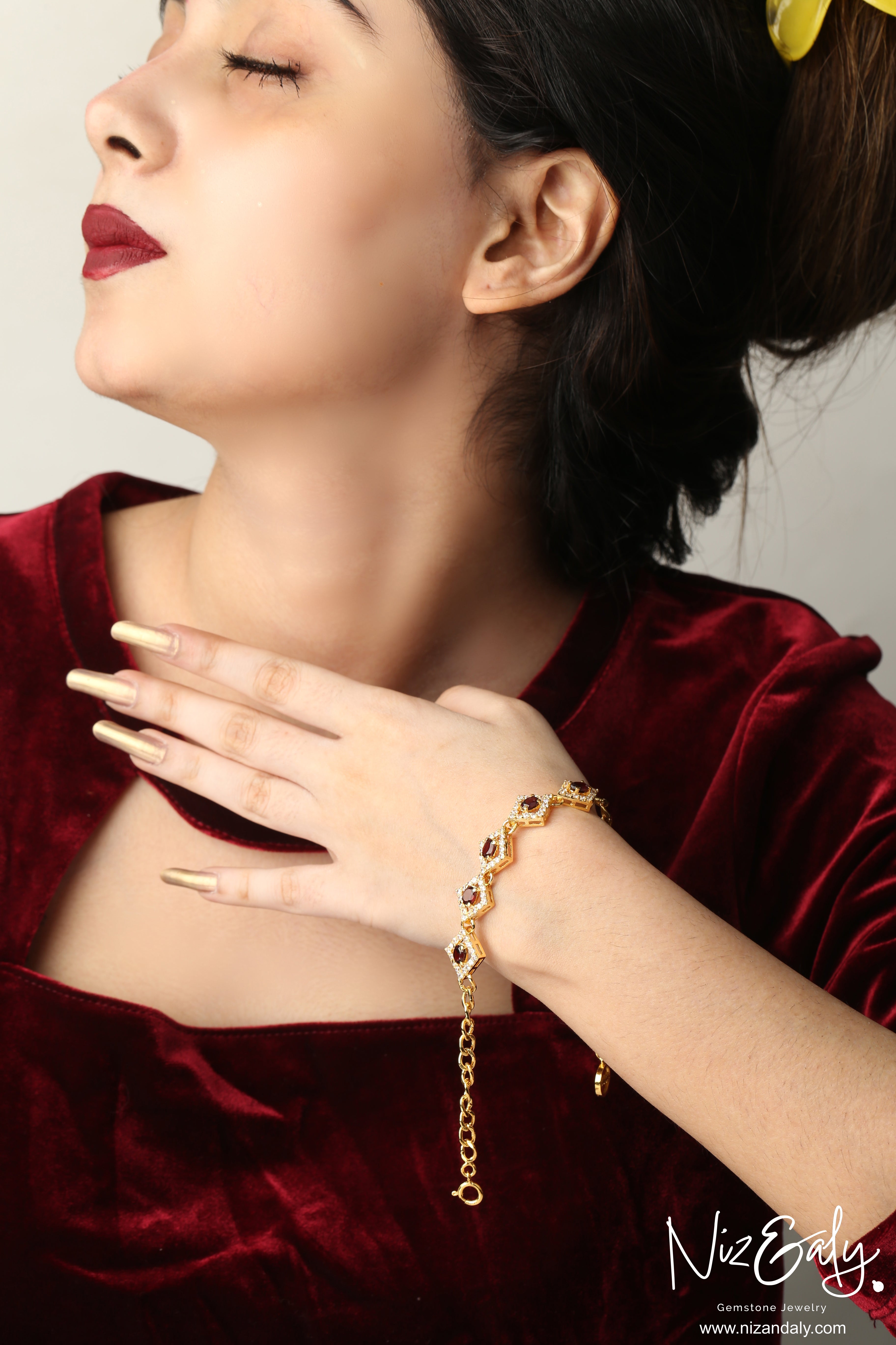 Garnet Braclet