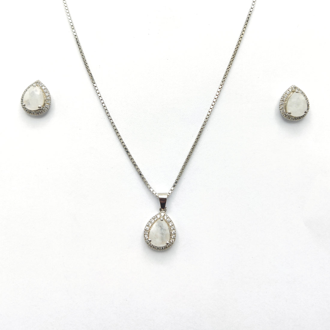 Blue Flash Moonstone Pendant Set
