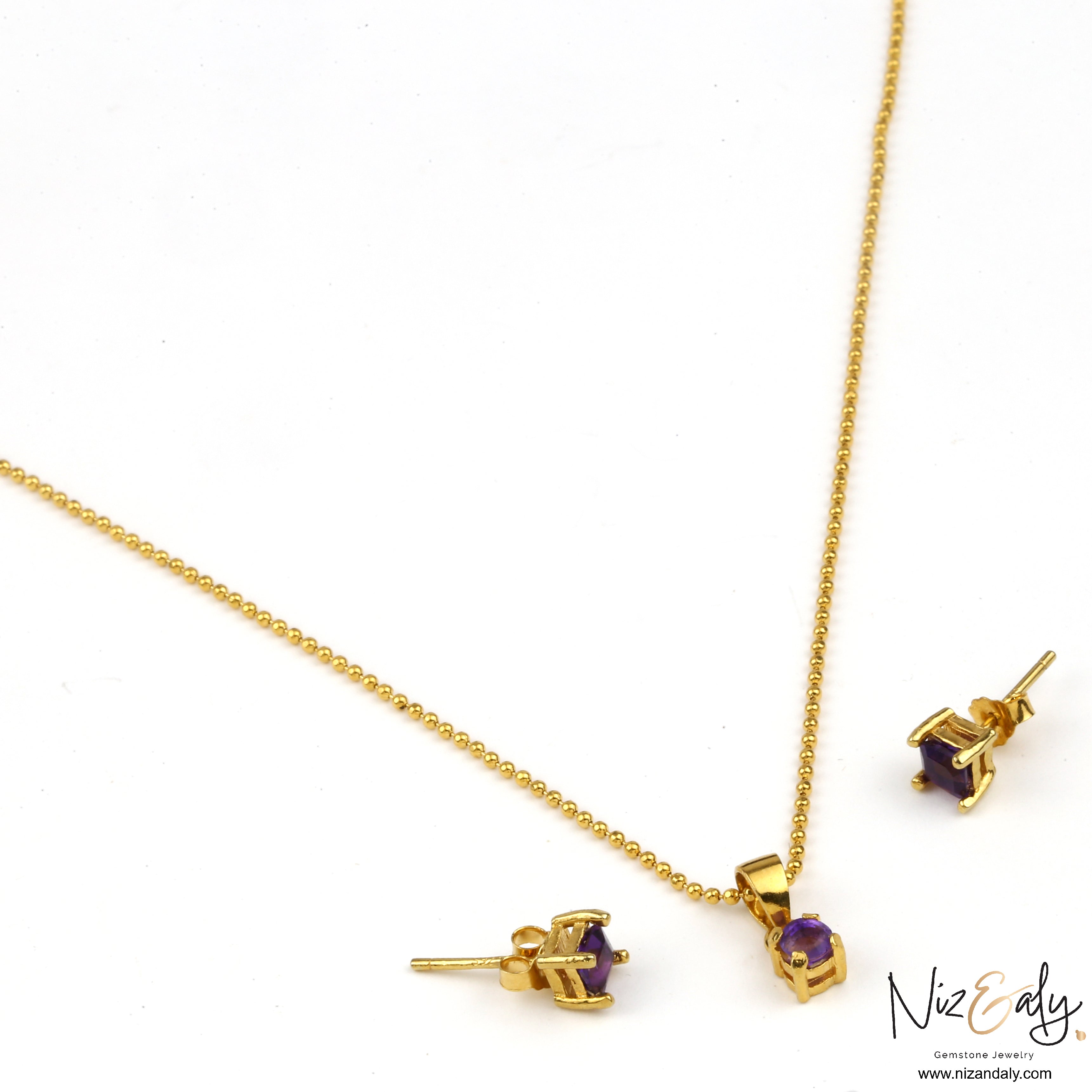 Niz & Aly dainty jewelry set featuring a square natural amethyst pendant and matching stud earrings in gold-plated.