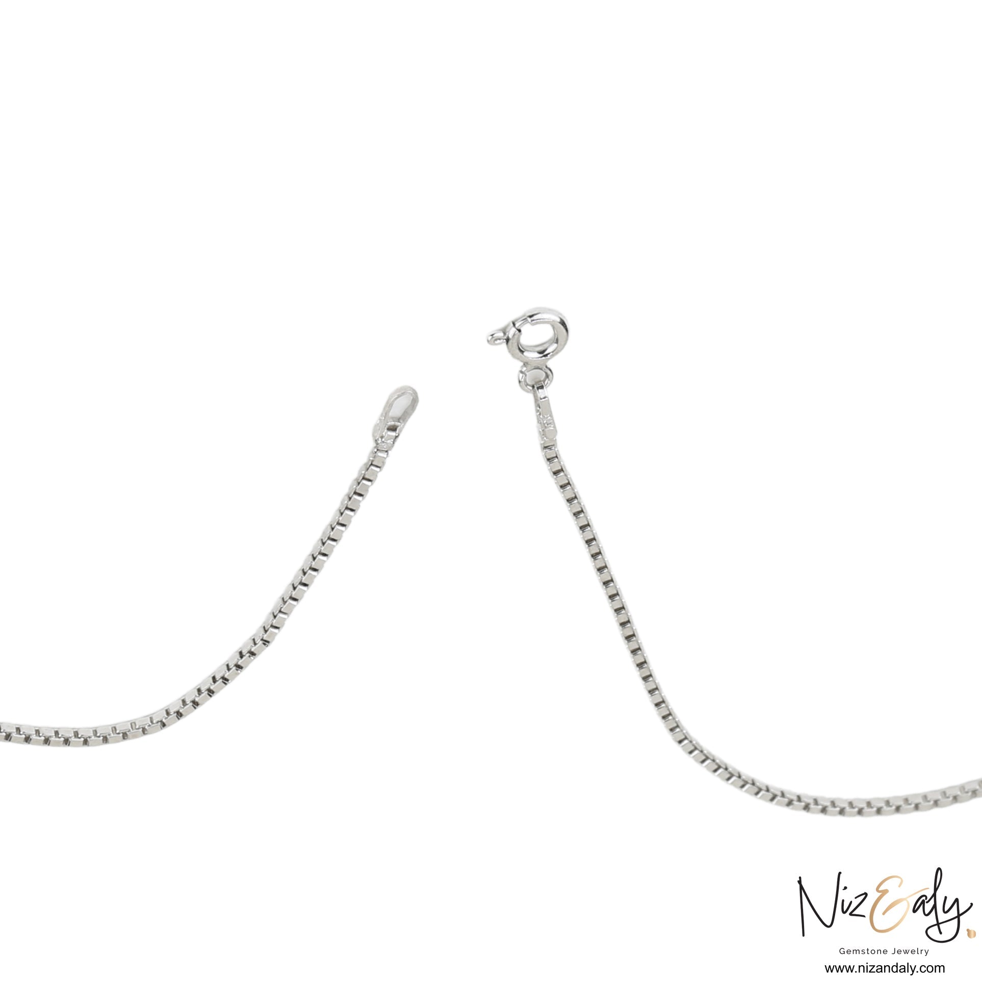 Niz & Aly sterling silver box chain necklace with a secure spring ring clasp