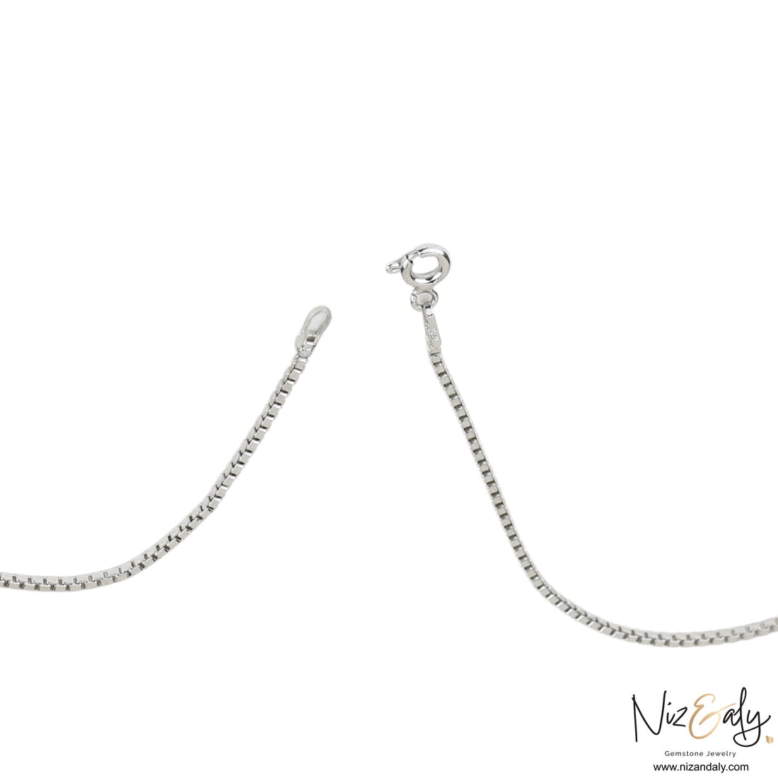 Niz & Aly sterling silver box chain necklace with a secure spring ring clasp
