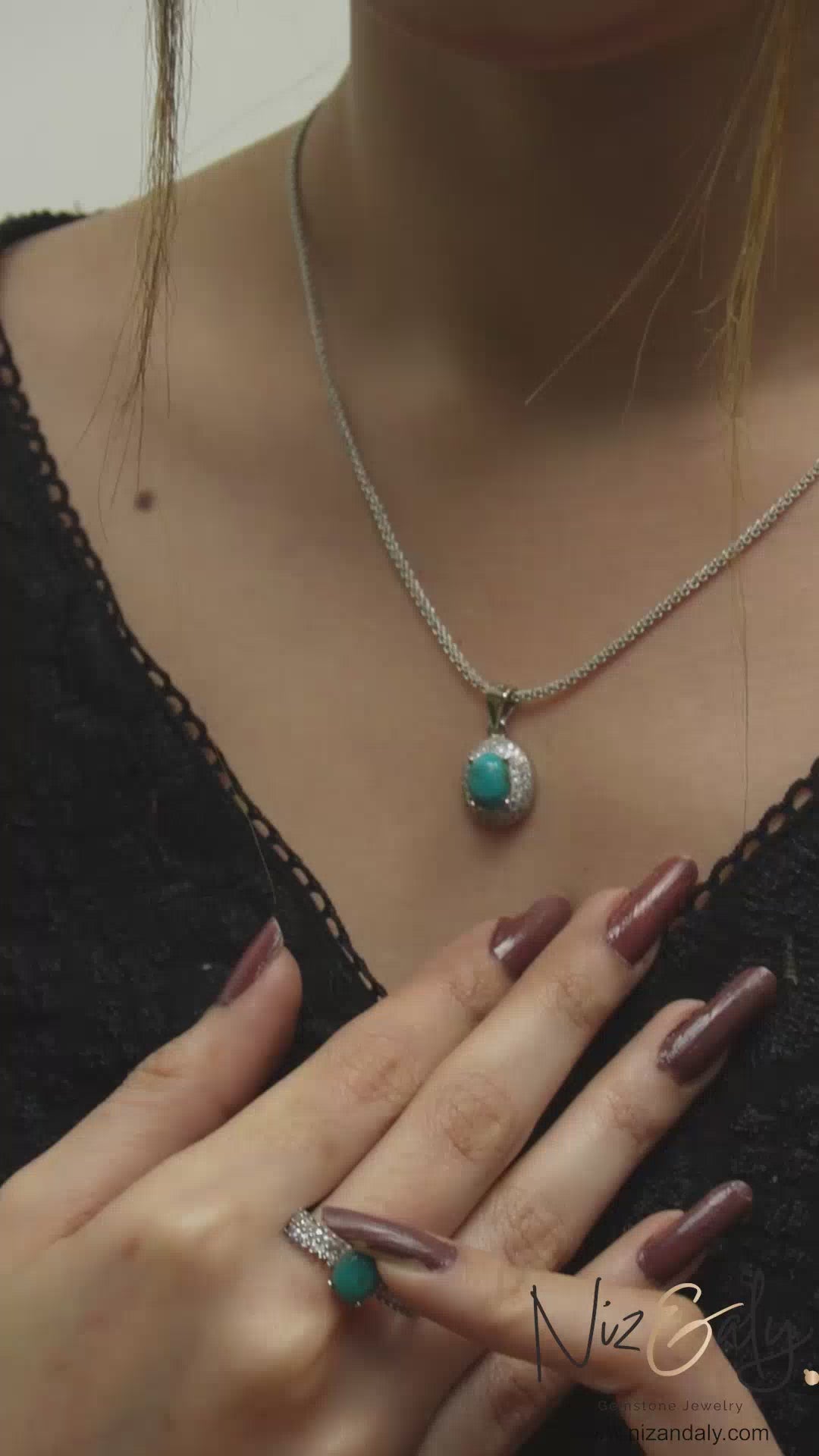 AZ Kingman Oval Blue  Turquoise Pendant Set – Timeless Beauty