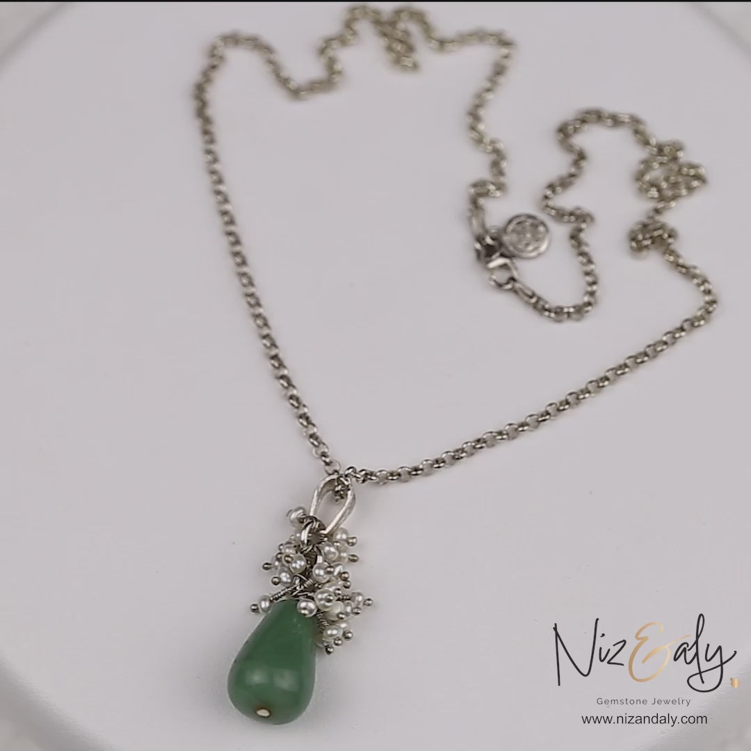 Dainty Aventurine and Pearl Drop Pendant