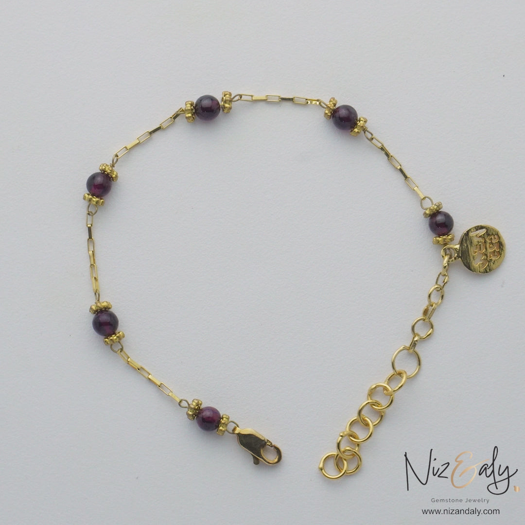 Natural Garnet Beaded Bracelet