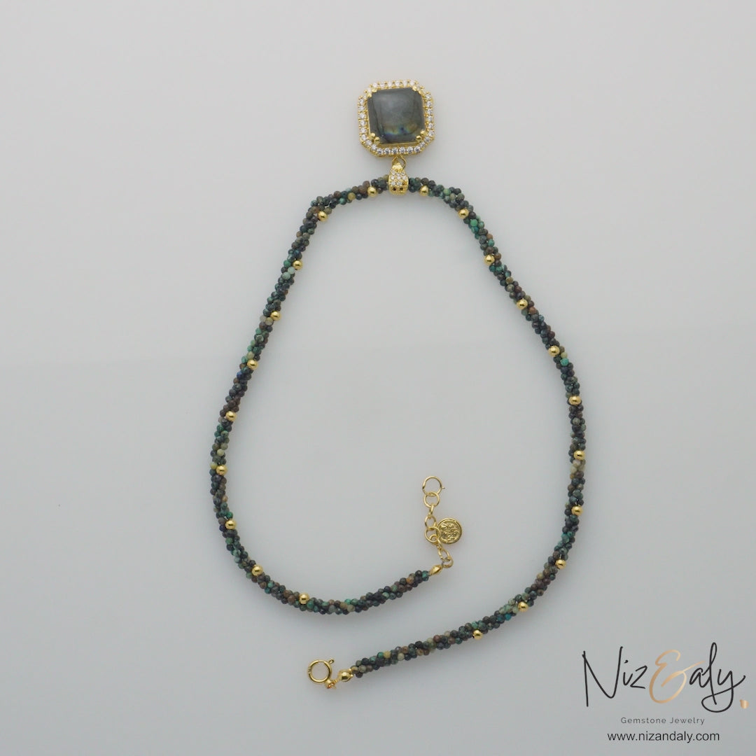 Labradorite Statement Necklace-Silent Radiance