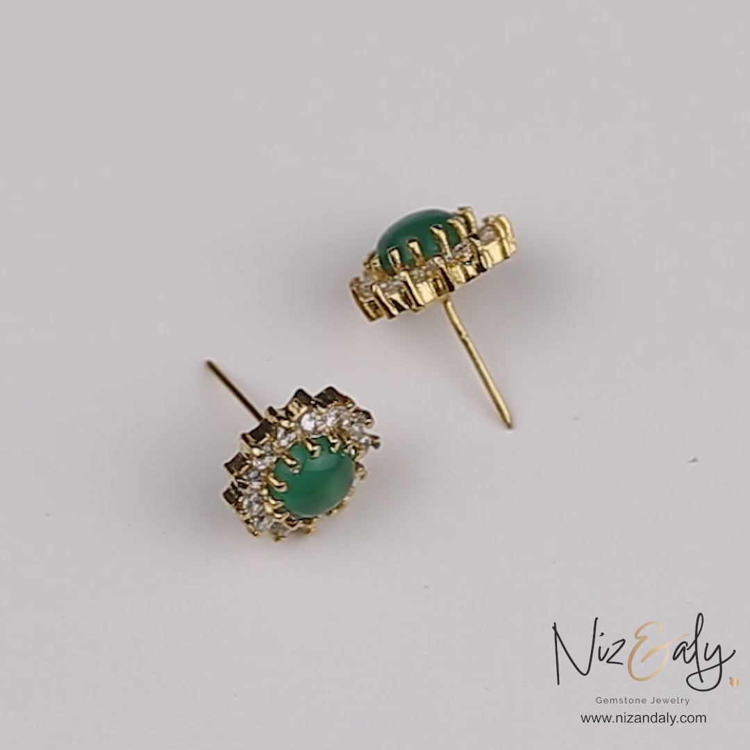 Vintage Round Green Chrysoprase Ear Stud