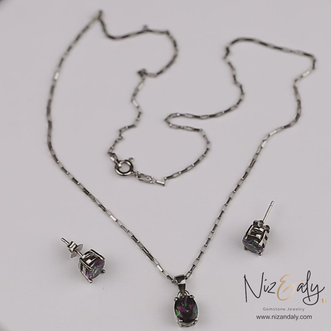 Unique Iolite Solitaire Pendant Set