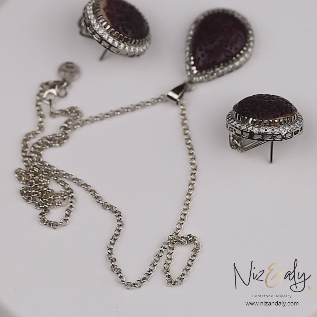Natural Red Lava Stone Pendant Set